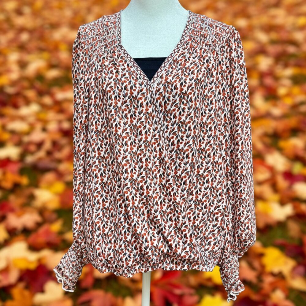 Max Studio Rust Leaf Print Surplice Blouse Smocked Yoke Bishop Sleeve Hi-Lo Med